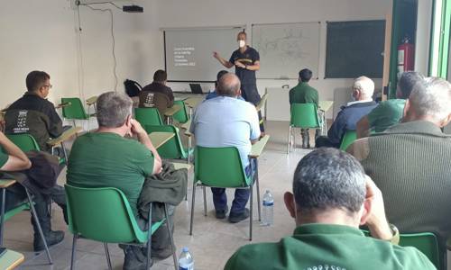 Imagen de El Cabildo intensifica la formación a personal de Medio Ambiente sobre actuaciones ante incendios urbano-forestal