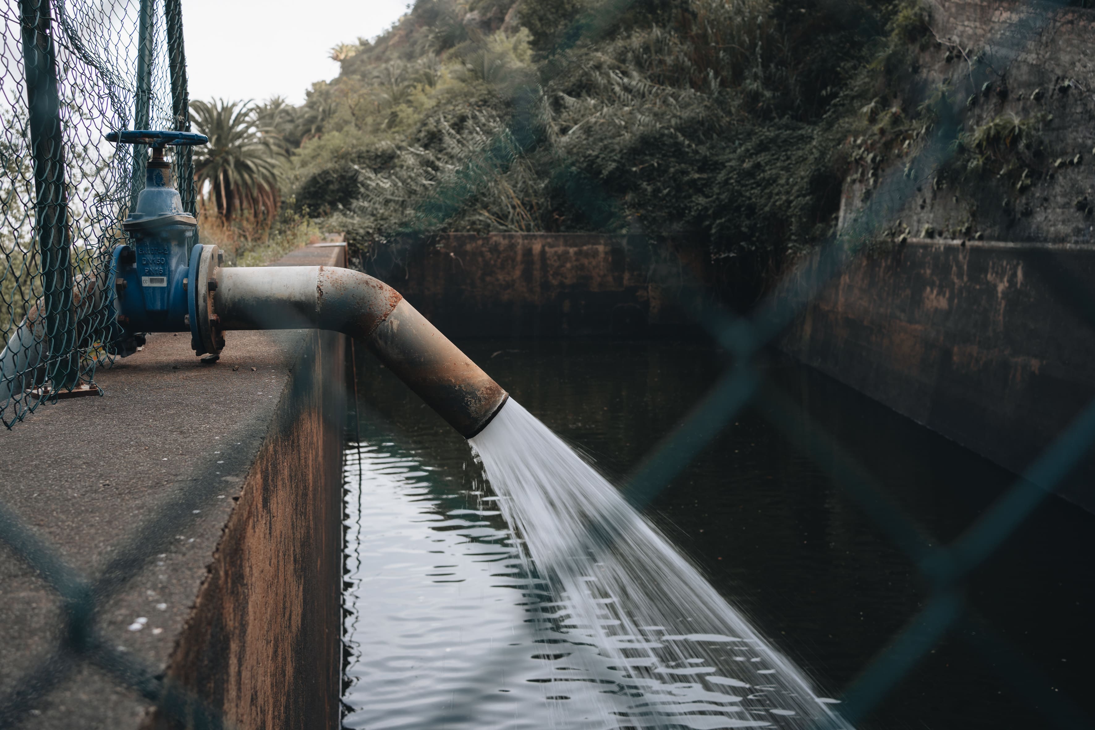 Imagen de El Cabildo fija tres ejes de acción para optimizar el suministro de agua en La Gomera