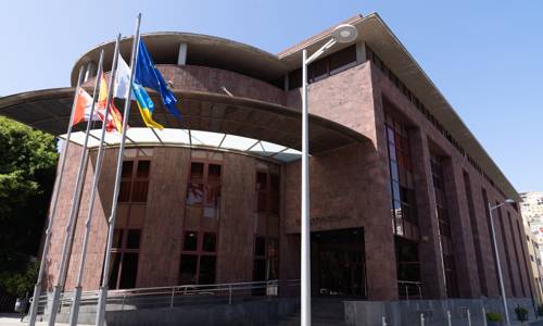Imagen de El Cabildo aprueba de forma definitiva sus cuentas para 2024 que crecen hasta los 68 millones