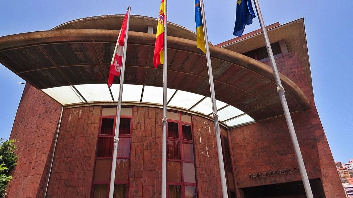Imagen de El Cabildo de La Gomera muestra su pésame por el fallecimiento del expresidente del Cabildo de Lanzarote
