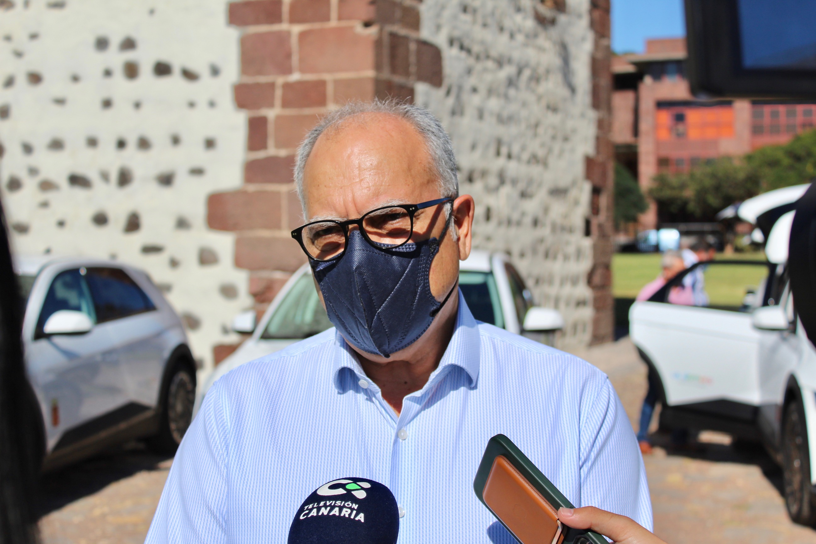 Imagen de Curbelo propone crear un fondo económico para evitar subir las cotizaciones a los trabajadores 