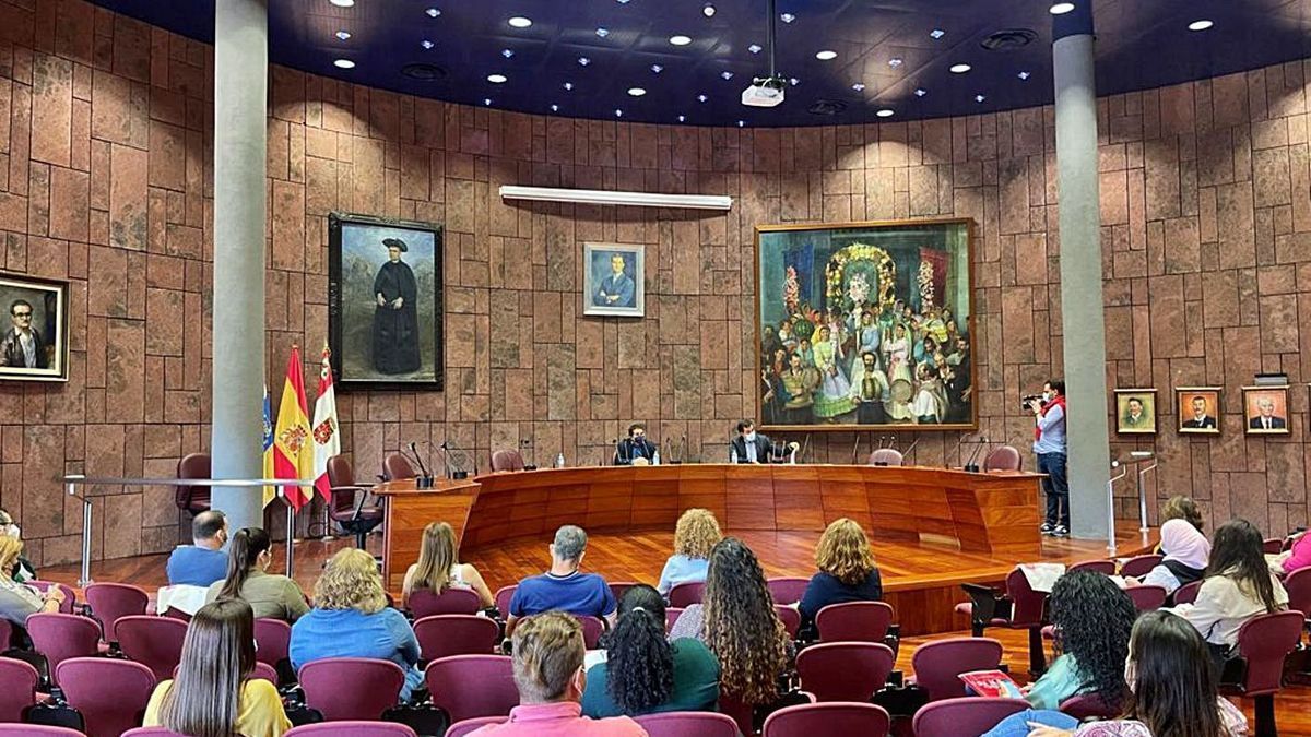 Imagen de  La Universidad de Verano de La Gomera continúa su itinerario formativo por los municipios de la isla