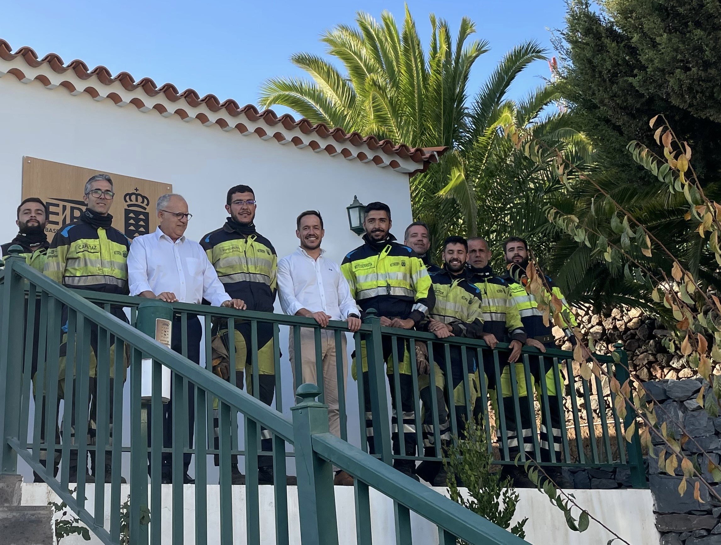 Imagen de Cabildo y Transición Ecológica inician los trámites para construir una nueva base para los EIRIF en La Gomera
