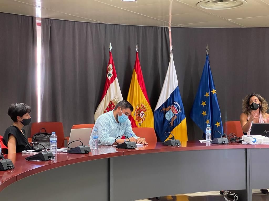 Imagen de El Cabildo fomenta la recogida selectiva en los edificios públicos de La Gomera