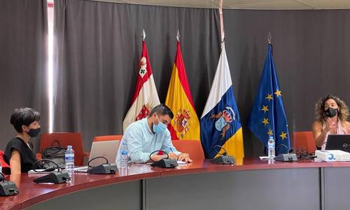 Imagen de El Cabildo fomenta la recogida selectiva en los edificios públicos de La Gomera