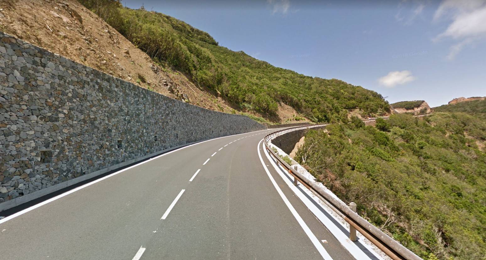 Imagen de Finalizan los cortes en la carretera GM-1 entre el acceso a La Meseta hasta el cruce de Epina