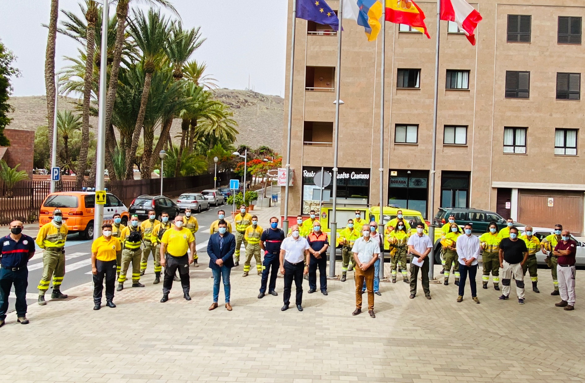 Imagen de El Cabildo presenta la campaña de extinción de incendios con 200 efectivos y 1,4 millones de euros de inversión 