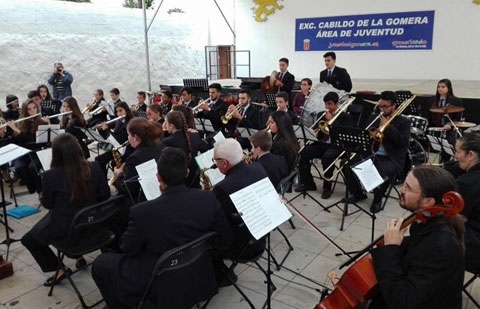 Imagen de El Cabildo abona 230 mil euros a las seis asociaciones musicales de la isla