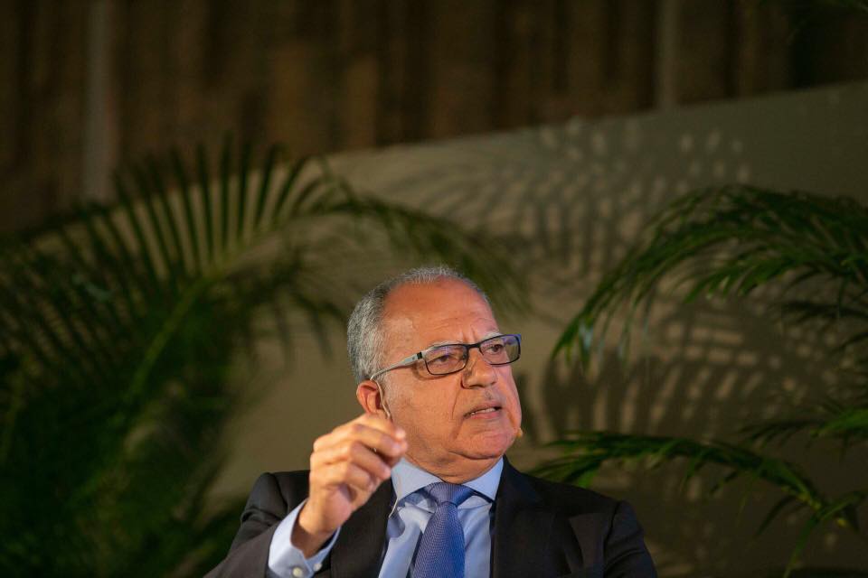 Imagen de El Cabildo demanda medidas efectivas para la reducción real del precio de los combustibles en la isla