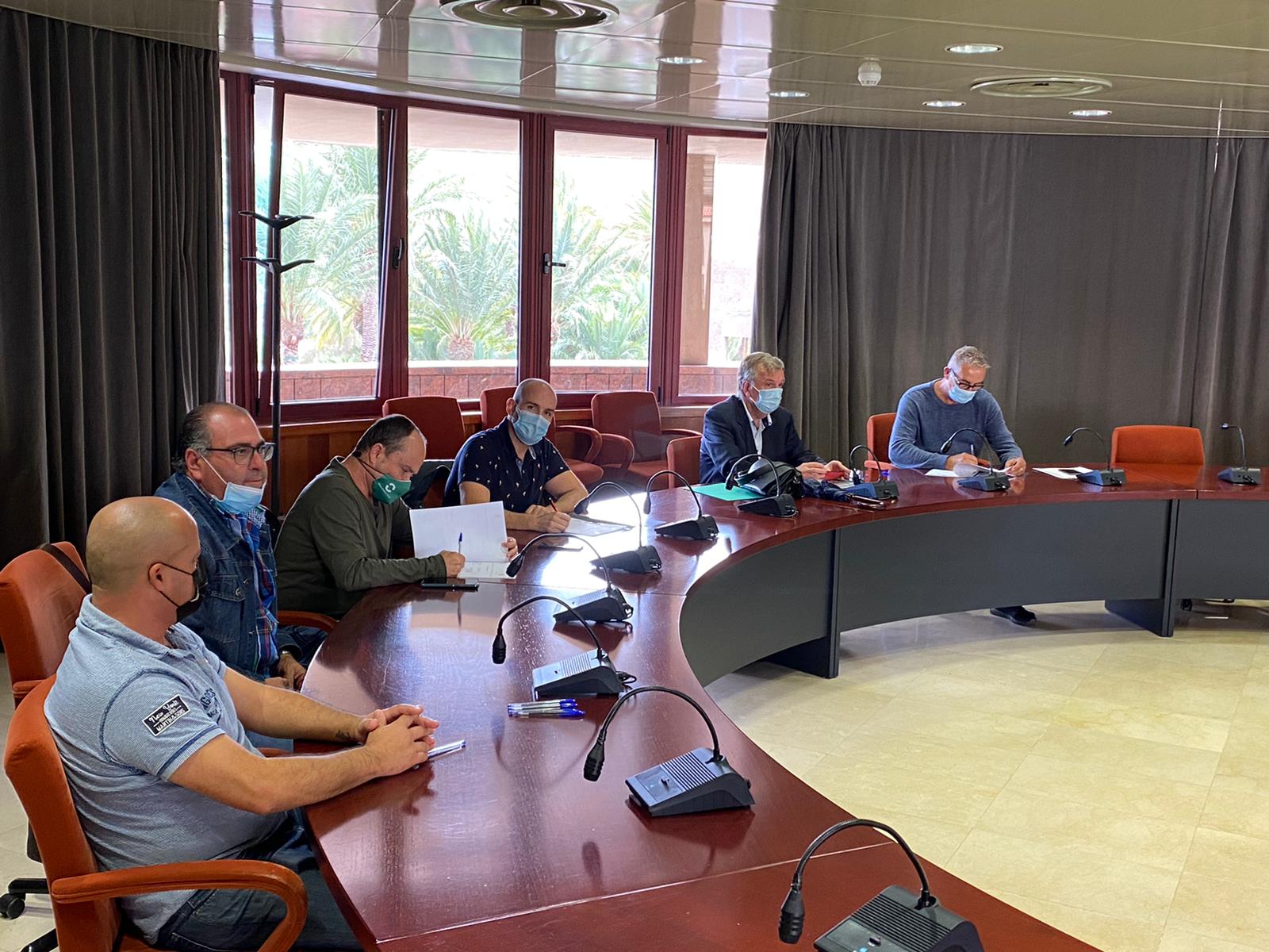 Imagen de GuaguaGomera suscribe con sus trabajadores el convenio colectivo para los próximos tres años