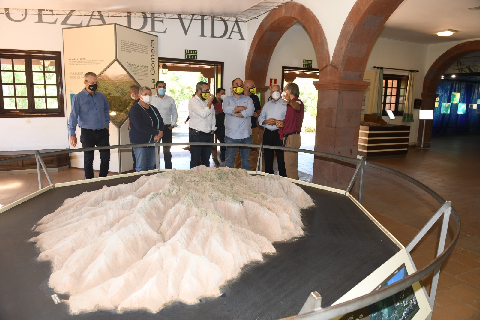Imagen de Gobierno de Canarias y Cabildo anuncian una inversión de 4,2 millones de euros para Garajonay