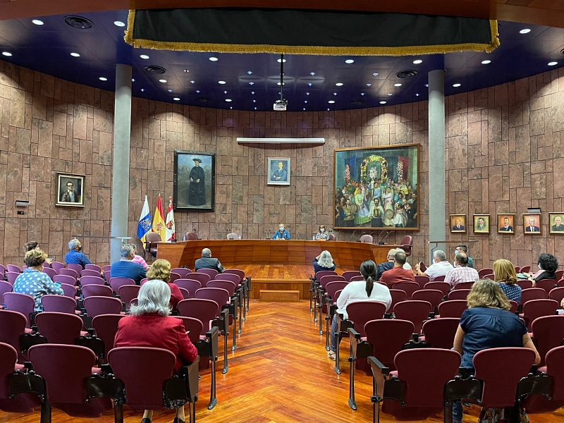 Imagen de El Cabildo incrementa hasta el millón de euros los incentivos para los colectivos de La Gomera 