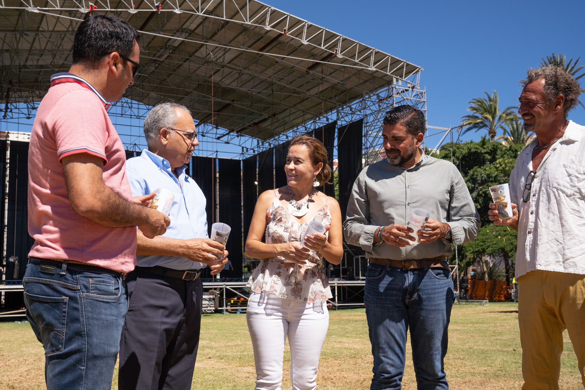 Imagen de La Gomera apuesta por la sostenibilidad en las Fiestas Lustrales fomentando el uso de vasos reutilizables