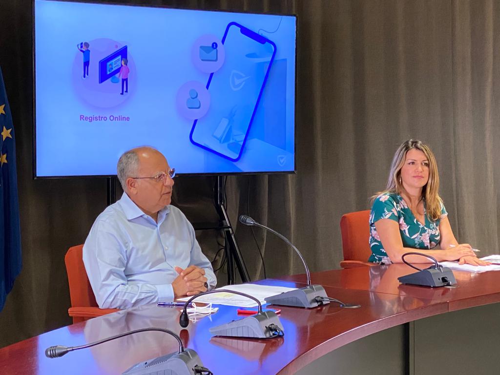 Imagen de  El Cabildo impulsa la digitalización del sector turístico con la renovación del servicio de registro de huéspedes