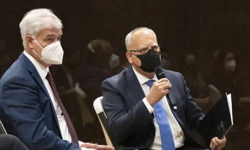 Imagen de Curbelo insiste en intensificar las inversiones para abordar la transformación energética de Canarias