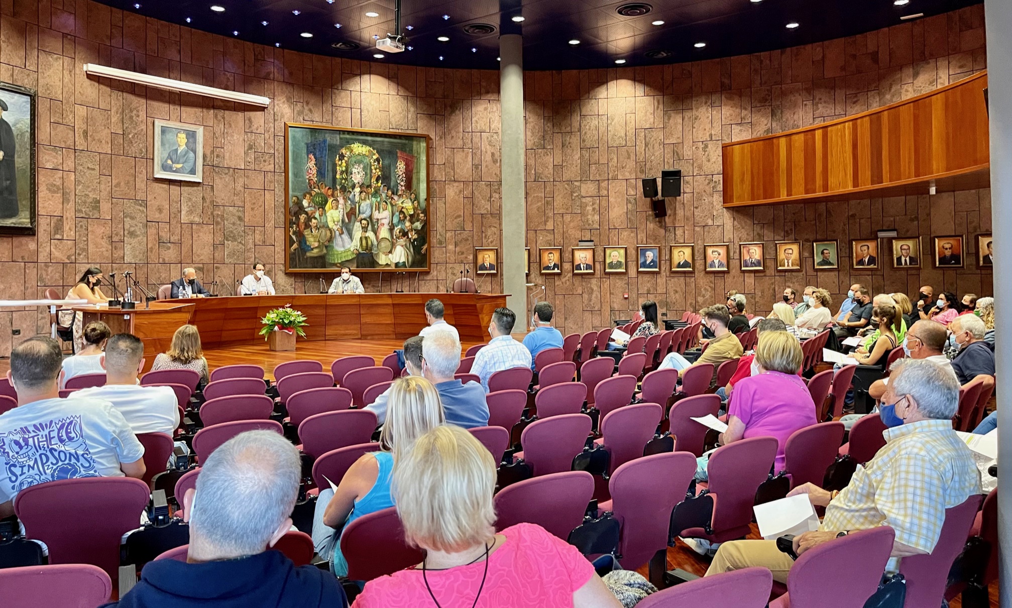 Imagen de El Cabildo presenta a los empresarios de San Sebastián las líneas de ayudas a pymes y autónomos 