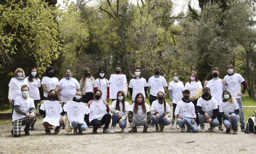 Imagen de El voluntariado estudiantil de la Universidad de Alcalá participa en la primera recogida de residuos del proyecto NeumaticOUT en La Gomera
