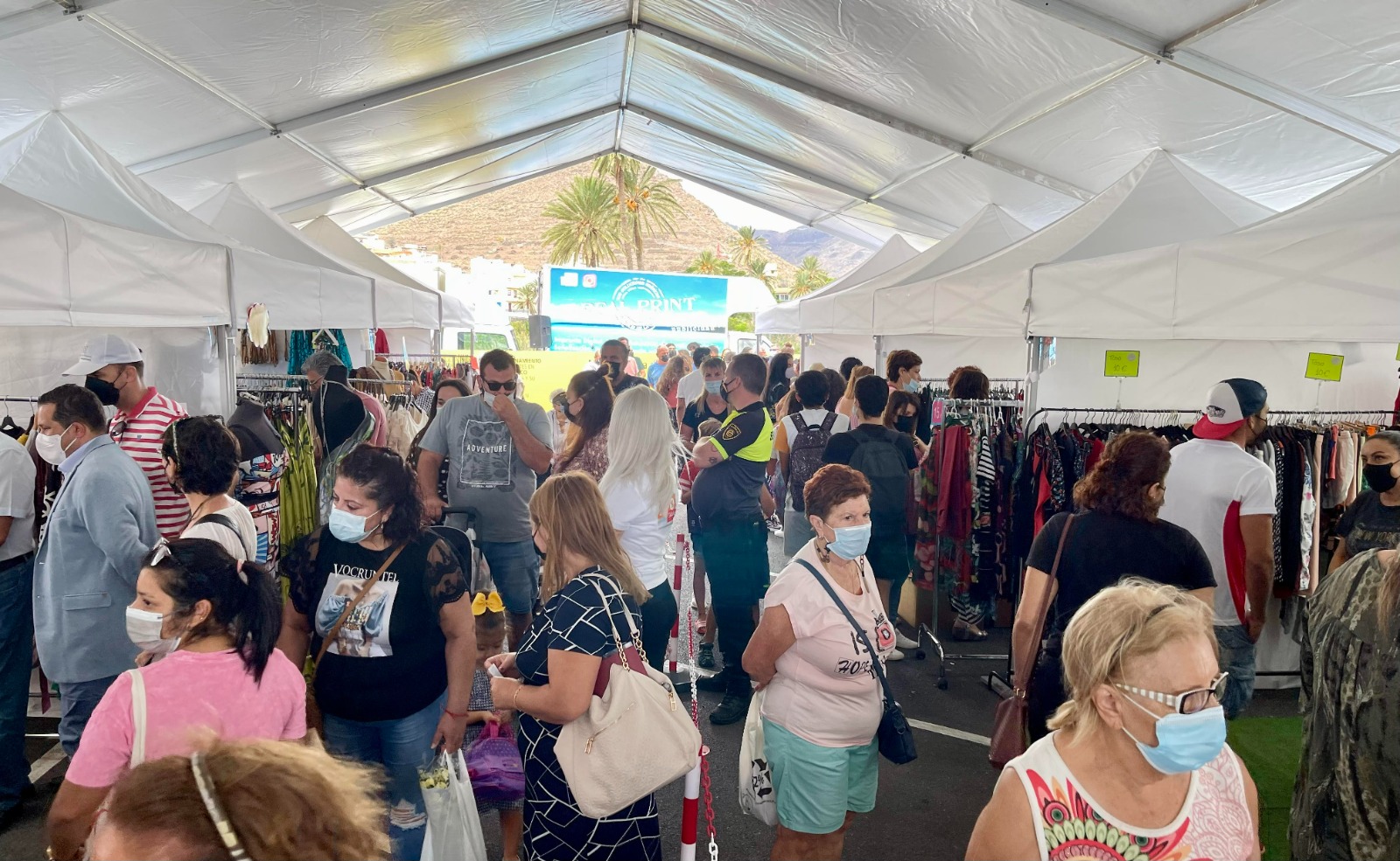 Imagen de Exposaldo de La Gomera abre sus puertas con más  de 40 expositores e importantes descuentos