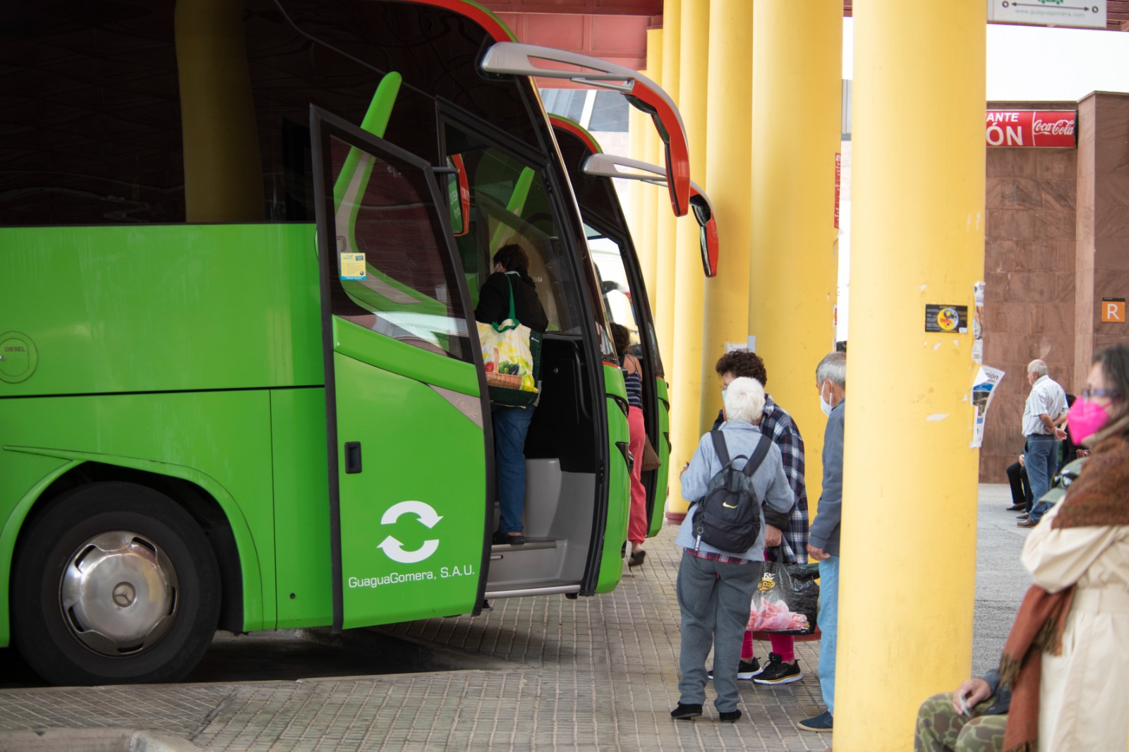 Imagen de El uso del bono transporte crece un 62% entre los usuarios de GuaguaGomera 
